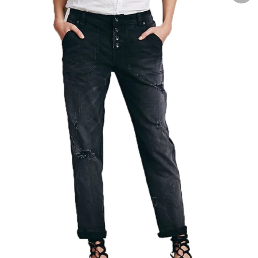 Free People Mid Rise relaxed mountaineer jeans size 0